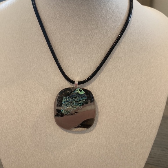 Hand crafted 2 tone purple and dichroic smooth fused glass pendant on black cord - Picture 4 of 10